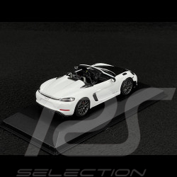 Porsche 718 Spyder RS 2023 Weissach Package White 1/43 Minichamps 410063131