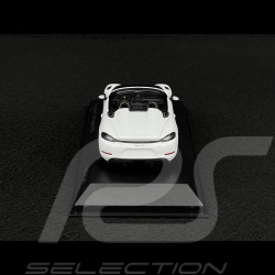 Porsche 718 Spyder RS 2023 Weissach Package Weiß 1/43 Minichamps 410063131