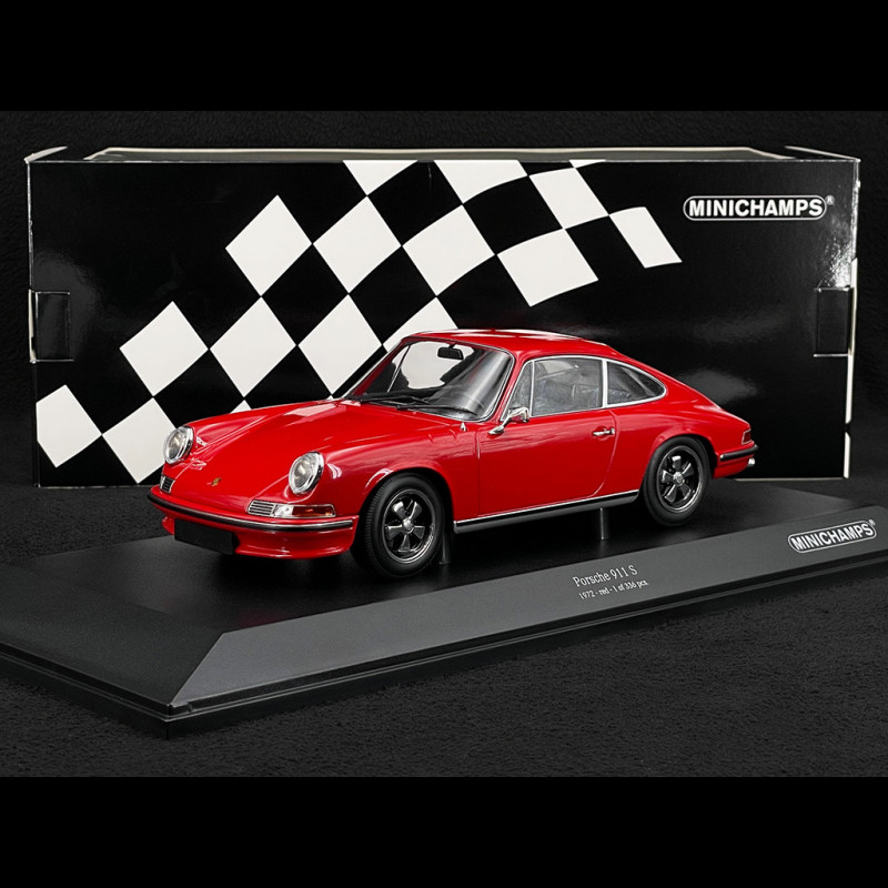 Porsche 911 S 2.4 1972 Red 1/18 Minichamps 155063000