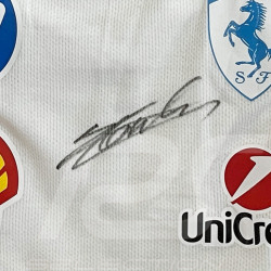 SELTEN : Charles Leclerc T-Shirt - Getragen und signiert beim Monaco GP 2025 – Offizielles Einzelstück gerahmt