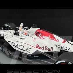 Max Verstappen Red Bull RB21 n° 1 Sieger GP Japan 2025 F1 mit Pit Board 1/18 Spark 18S1004