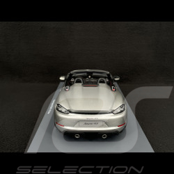 Porsche 718 Spyder RS 2023 GT Silver Metallic 1/18 Schuco 18U00013