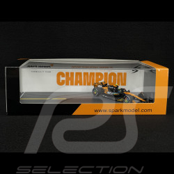 Lando Norris McLaren MCL39 n° 4 3rd Abu Dhabi GP / World Champion 2025 F1 with Pit Board 1/43 Spark S9678