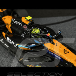 Lando Norris McLaren MCL39 n° 4 3. GP Abu Dhabi / Weltmeister 2025 F1 mit Pit Board 1/43 Spark S9678