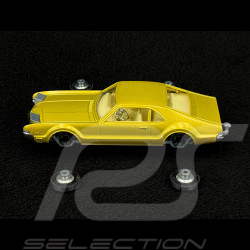 Oldsmobile Toronado 1966 Doré 1/43 Corgi Toys CD54321045