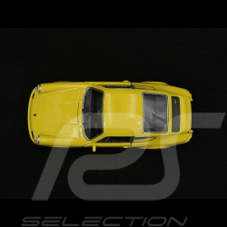 Porsche 911 Carrera RS 2.7 1973 Jaune / Bandes Noires Jouet à friction 1/38 Welly MAP01091124