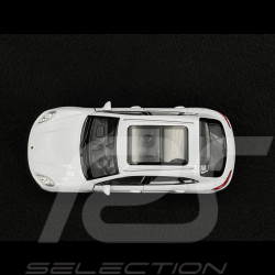 Porsche Macan Turbo 2019 Blanc Jouet à friction 1/38 Welly MAP01024015
