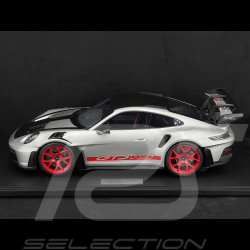 Porsche 911 GT3 RS Typ 992.1 2022 Weissach Package Silber GT / Rote Streifen 1/8 GT Spirit GTS802001