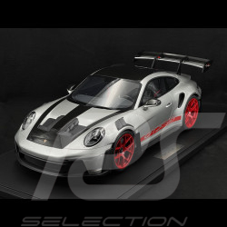 Porsche 911 GT3 RS Type 992.1 2022 Weissach Package Silver GT / Red Stripes 1/8 GT Spirit GTS802001