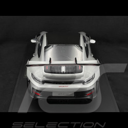 Porsche 911 GT3 RS Type 992.1 2022 Pack Weissach Argent GT / Bandes Rouges 1/8 GT Spirit GTS802001
