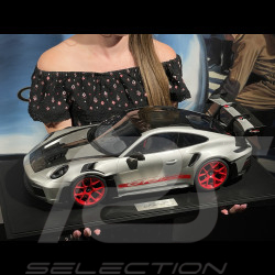 Porsche 911 GT3 RS Type 992.1 2022 Pack Weissach Argent GT / Bandes Rouges 1/8 GT Spirit GTS802001