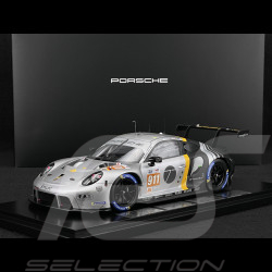 Porsche 911 RSR Type 991.2 n° 911 24h Le Mans 2023 Michael Fassbender Road To Le Mans 1/18 Spark WAP0212220TRSR