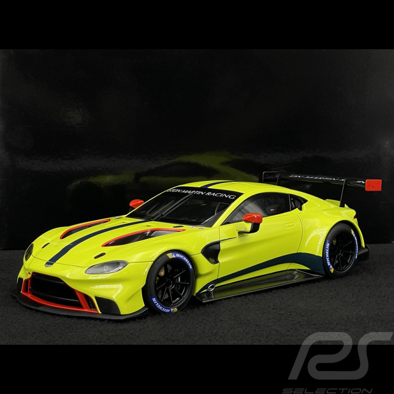 Aston Martin Vantage GTE 24h Le Mans 2018 Version Présentation 1/18 AutoArt 81807