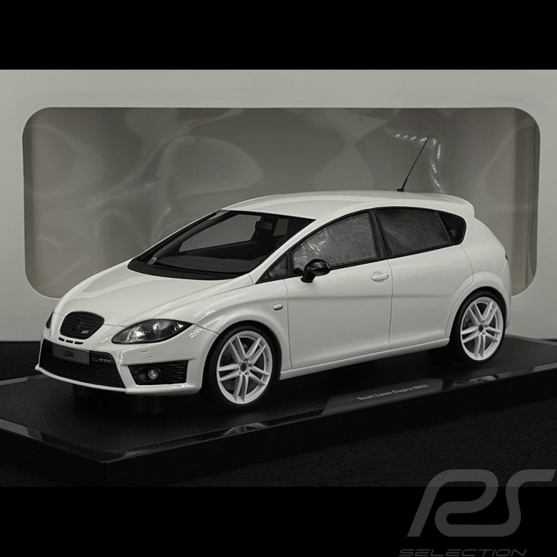 Seat Leon Mk2 Cupra R 2010 Candy Weiß  1/18 Ottomobile OT1332