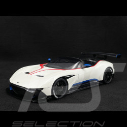 Aston Martin Vulcan 2015 Blanc Stratus 1/18 AutoArt 70261