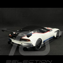 Aston Martin Vulcan 2015 Stratus White 1/18 AutoArt 70261