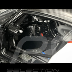 Aston Martin Vulcan 2015 Stratus Weiß 1/18 AutoArt 70261