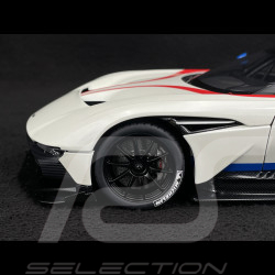 Aston Martin Vulcan 2015 Blanc Stratus 1/18 AutoArt 70261
