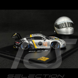 Set Porsche 911 RSR Typ 991.2 n° 911 24h Le Mans 2023 mit Michael Fassbenders Helm 1/43 Spark WAP0202210TRSR