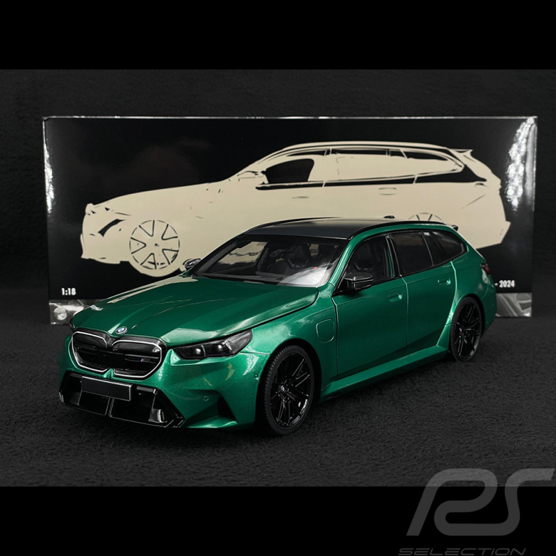 BMW M5 Touring 2024 Isle Of Man Green 1/18 Minichamps 110023902