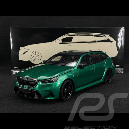 BMW M5 Touring 2024 Isle Of Man Green 1/18 Minichamps 110023902