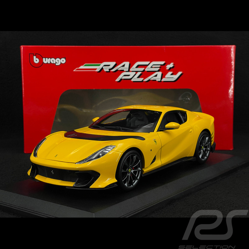 Ferrari 812 Competizione 2021 Giallo Modena 1/18 Bburago BU01646