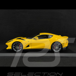 Ferrari 812 Competizione 2021 Giallo Modena 1/18 Bburago BU01646