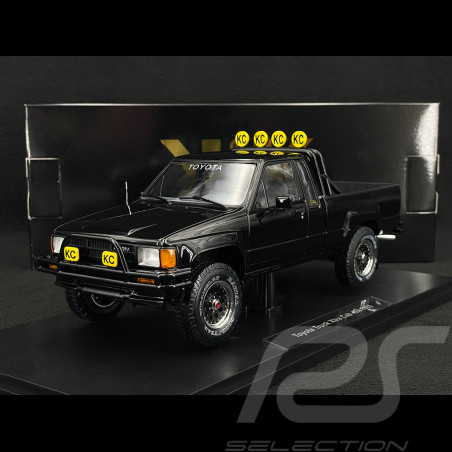 Toyota Hilux SR5 1985 Retour vers le Futur Noir Brillant 1/18 KK Scale KKDC181561