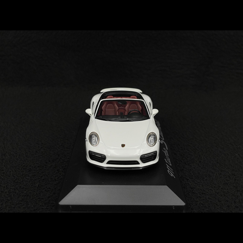 Porsche 911 Turbo S Cabriolet Type 991 2016 White 1/43 Herpa