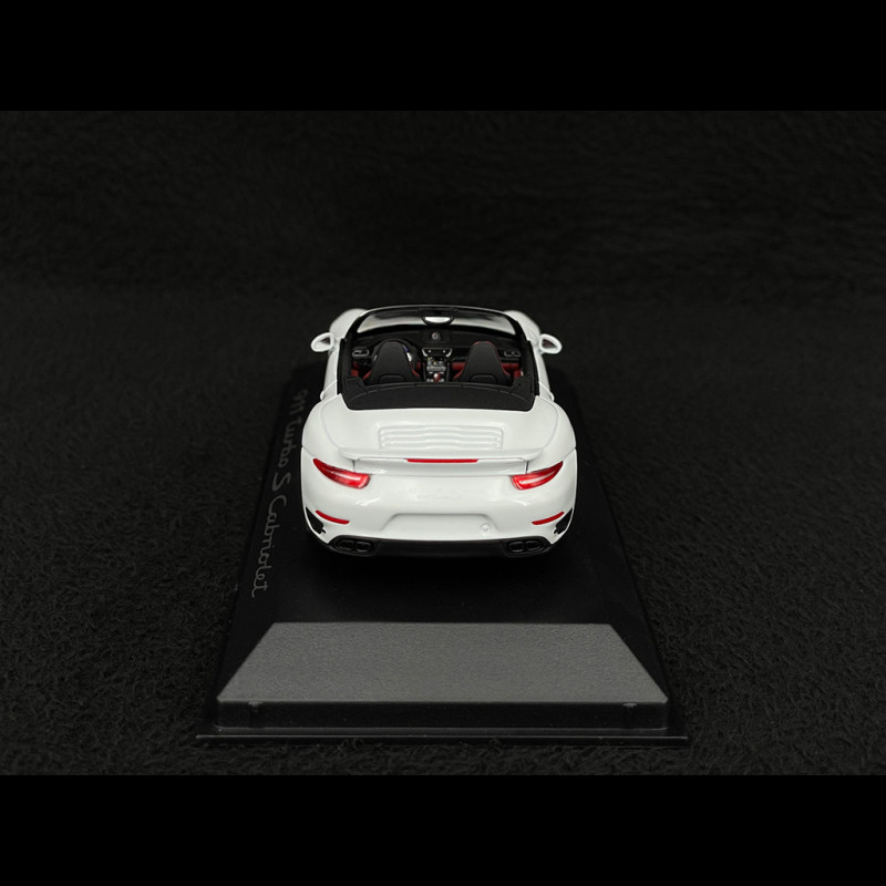 Porsche 911 Turbo S Cabriolet Type 991 2014 White 1/43 Minichamps