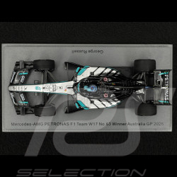George Russell Mercedes-AMG W17 n° 63 Vainqueur GP Australie 2026 F1 avec Pit Board 1/43 Spark S9380