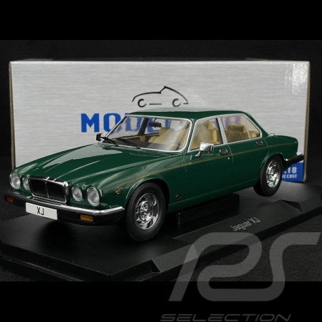 Jaguar XJ Series III 1979 British Racing Green 1/18 ModelCar Group MCG18175