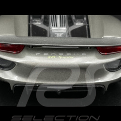 Porsche 918 Spyder 2011 Argent 1/18 Welly 18051C