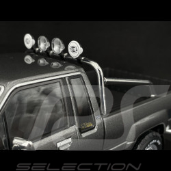 Toyota Hilux Xtra Cab 4x4 1985 Grey Metallic 1/18 KK Scale KKDC181563