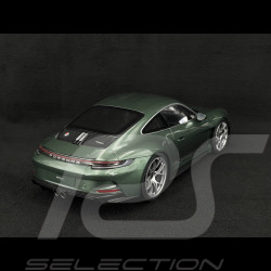 Porsche 911 S/T Typ 992 2023 Malachitgrün Metallic 1/12 Norev 127552