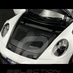 Porsche 911 GT3 RS Typ 992 2022 Weissach Package Weiß / Rote Pyro Streifen 1/18 Norev 187373