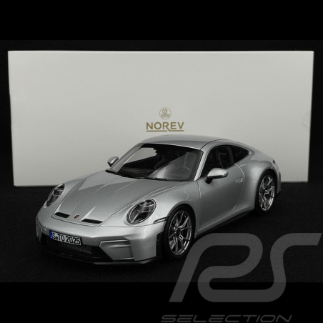 Porsche 911 GT3 Touring Typ 992.2 2025 GT Silber Metallic 1/18 Norev 187002