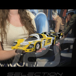 Porsche 956 LH n°7 Vainqueur 24h Le Mans 1984 1/12 CMR CMR12022