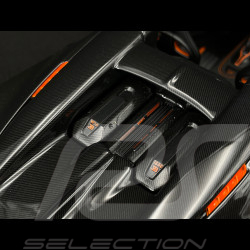 Bugatti W16 Mistral World Record Car 2024 Negro Carbón / Naranja 1/18 MR Collection BUG015WR