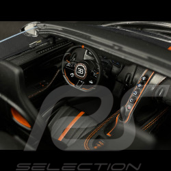 Bugatti W16 Mistral World Record Car 2024 Carbon Schwarz / Orange 1/18 MR Collection BUG015WR