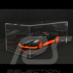 Bugatti W16 Mistral World Record Car 2024 Noir Carbone / Orange 1/18 MR Collection BUG015WR
