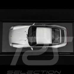 Porsche 911 Coupé Type 993 1993 Argent 1/18 Minichamps 155061101
