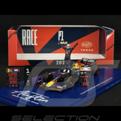 Max Verstappen Red Bull RB21 n° 1 Sieger GP USA 2025 F1 mit Figur und Pit Board 1/43 Spark S9666