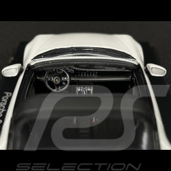Porsche 911 Targa 4S Type 992 2021 Chalk Grey 1/43 Spark S6127