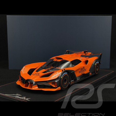 Bugatti Bolide 2024 Hermès Orange / Carbone Noir 1/18 MCM BUGOR