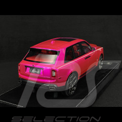 Rolls Royce Cullinan 2018 Elektrische Rose / Roter Innenraum 1/18 GL Model GLCUEP