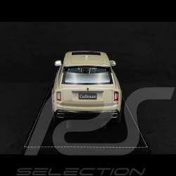 Rolls Royce Cullinan 2018 Perlgrau Beige / Hellblaue Innenausstattung 1/18 GL Model GLCUBG