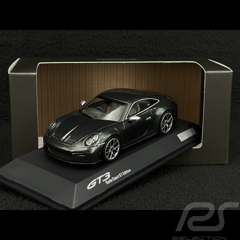 Porsche 911 GT3 Touring Type 992.2 2026 75 ans Porsche RU Vert métallisé Earls Court 51 1/43 Spark WAP02053626911