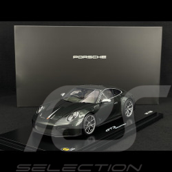 Porsche 911 GT3 Touring Type 992.2 2026 75 years of Porsche UK Earls Court 51 Green Metallic 1/18 Spark WAP02153626911