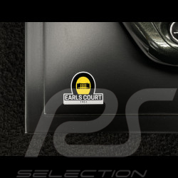 Porsche 911 GT3 Touring Type 992.2 2026 75 ans Porsche RU Vert métallisé Earls Court 51 1/18 Spark WAP02153626911